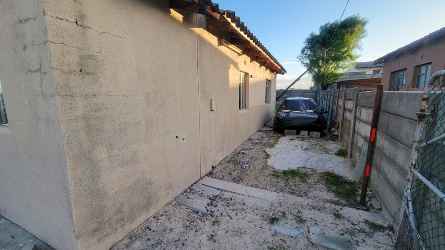 2 Bedroom Property for Sale in Belhar Western Cape